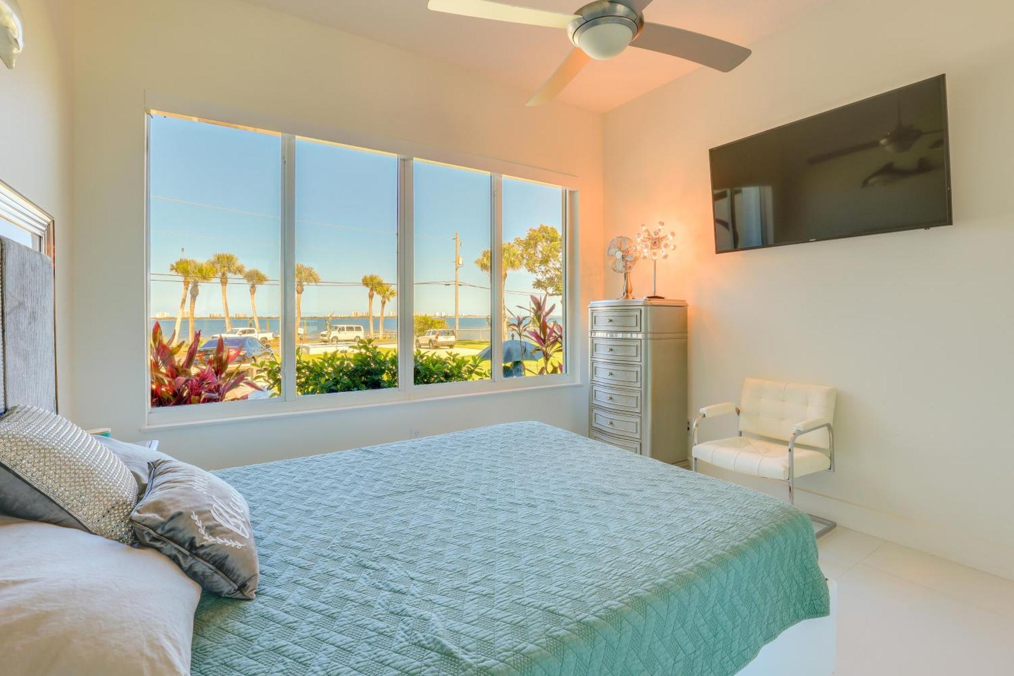 Sleek Fort Pierce Vacation Rental With Private Dock! Exterior photo