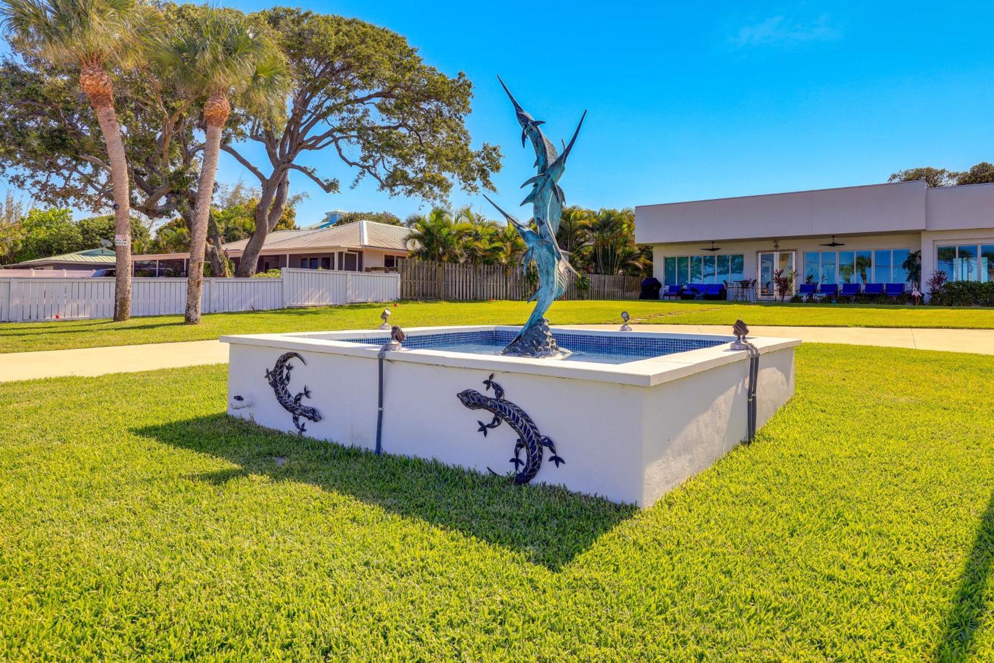 Sleek Fort Pierce Vacation Rental With Private Dock! Exterior photo